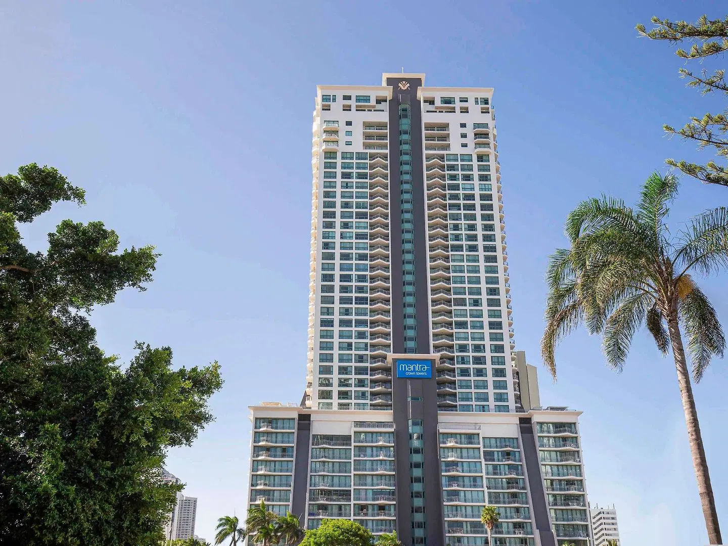 Mantra Crown Towers EXTERIOR