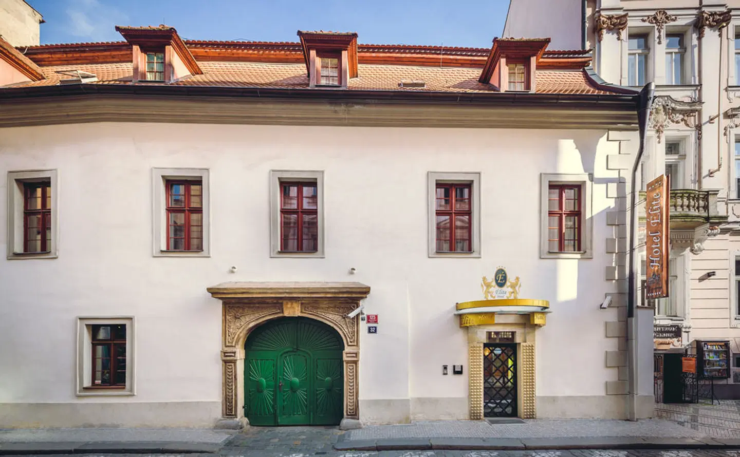Élite Hotel EXTERIOR