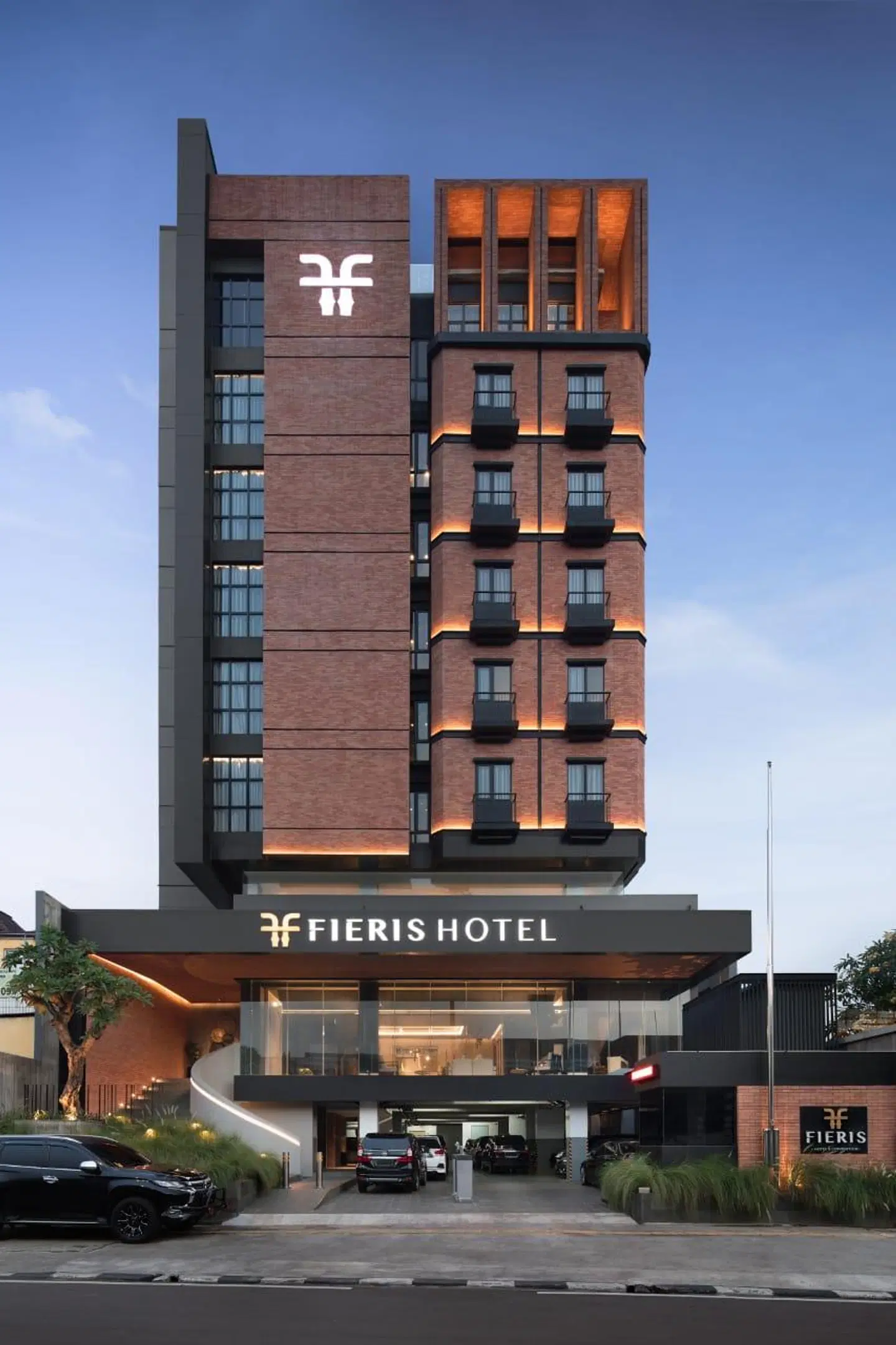 Fieris Hotel EXTERIOR
