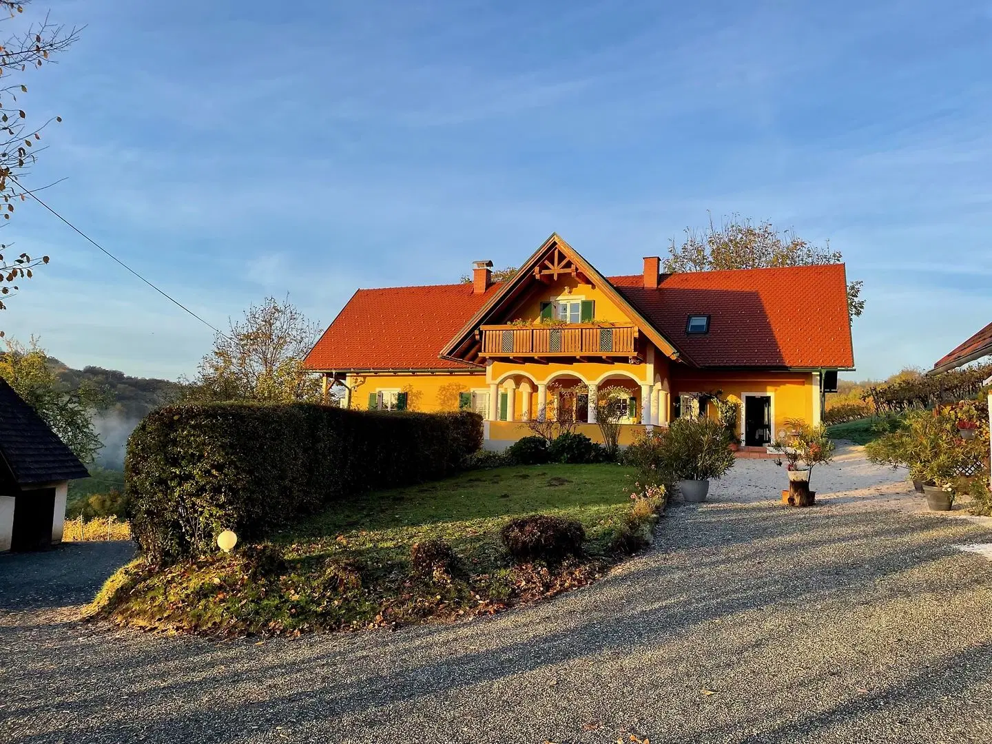 Weingut Rohrbacher EXTERIOR