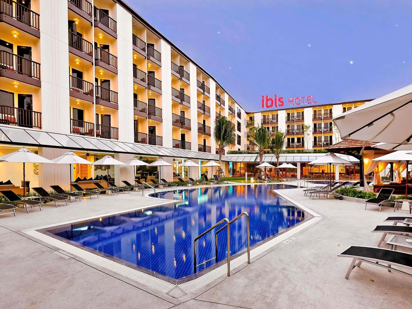 ibis Phuket Kata OUTDOOR_POOL