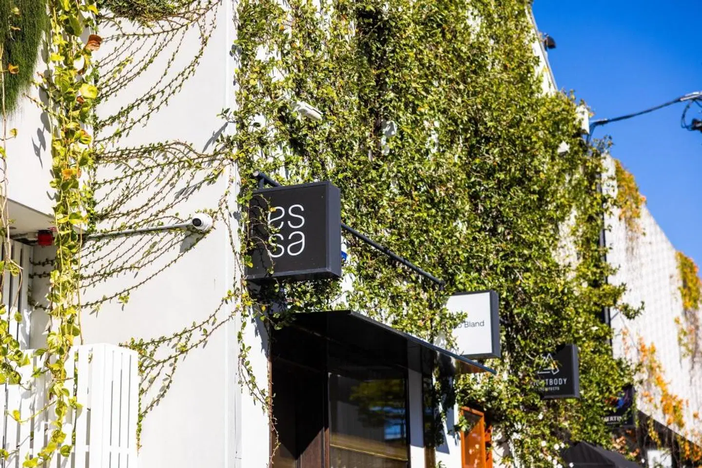 Sage Hotel James Street EXTERIOR