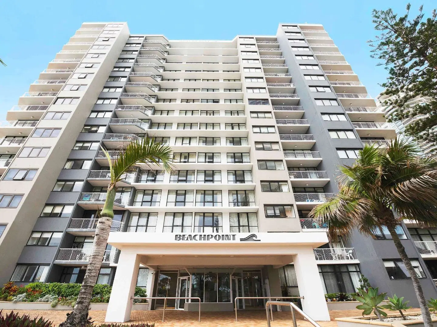 BreakFree Beachpoint EXTERIOR