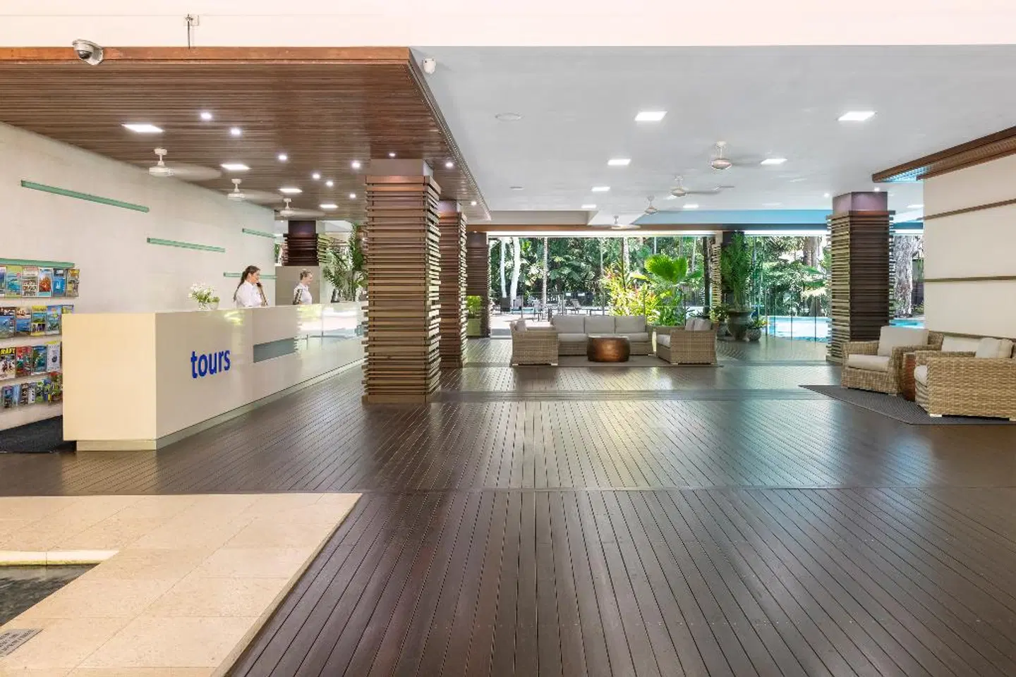 Drift Palm Cove LOUNGE_LOBBY