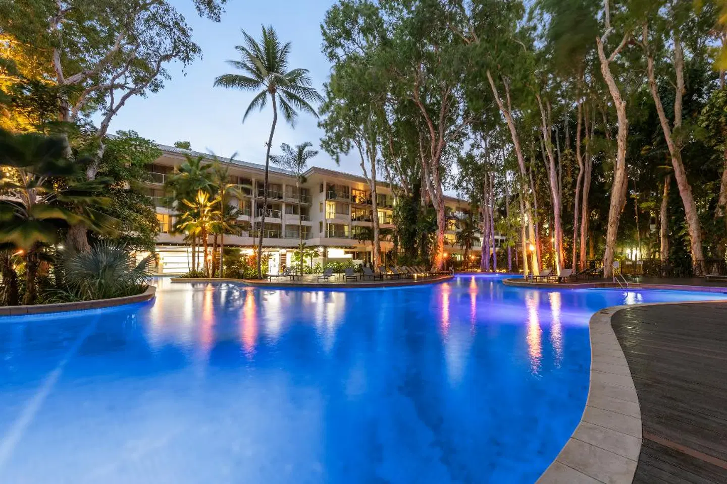 Drift Palm Cove OUTDOOR_POOL