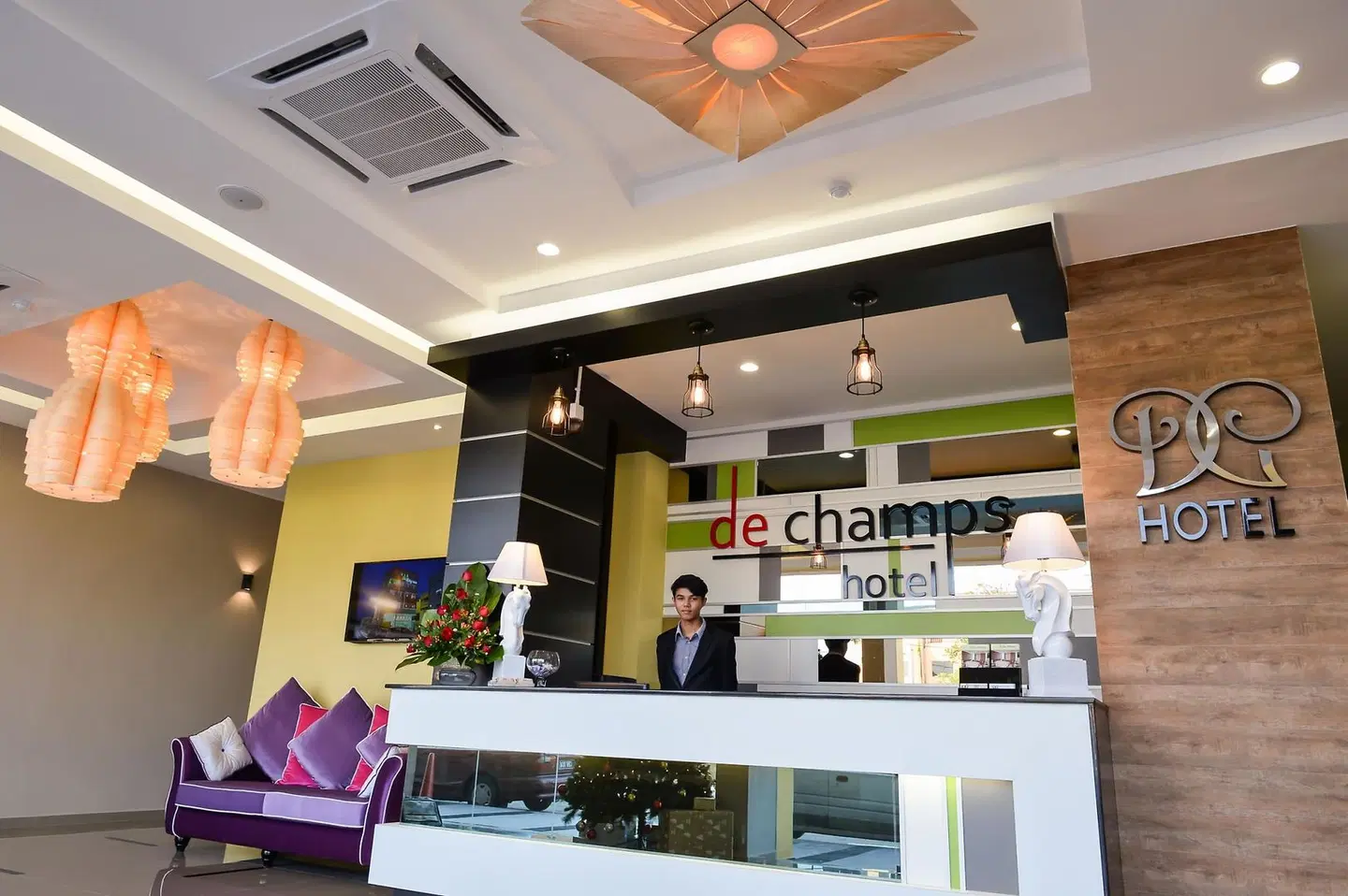De Champs Hotel BAR