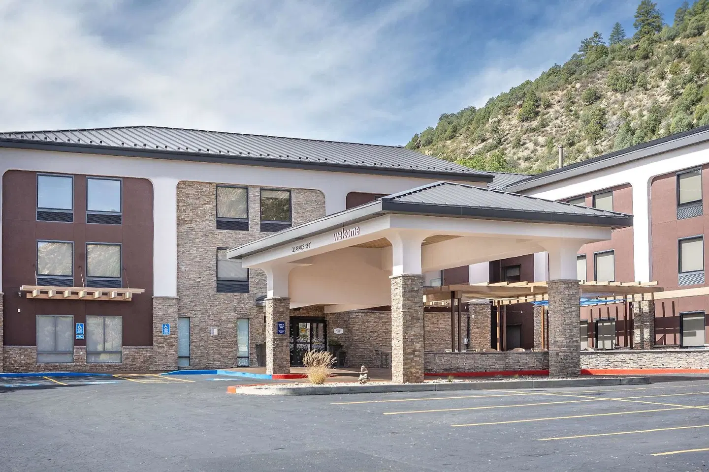 Hampton Inn Durango EXTERIOR