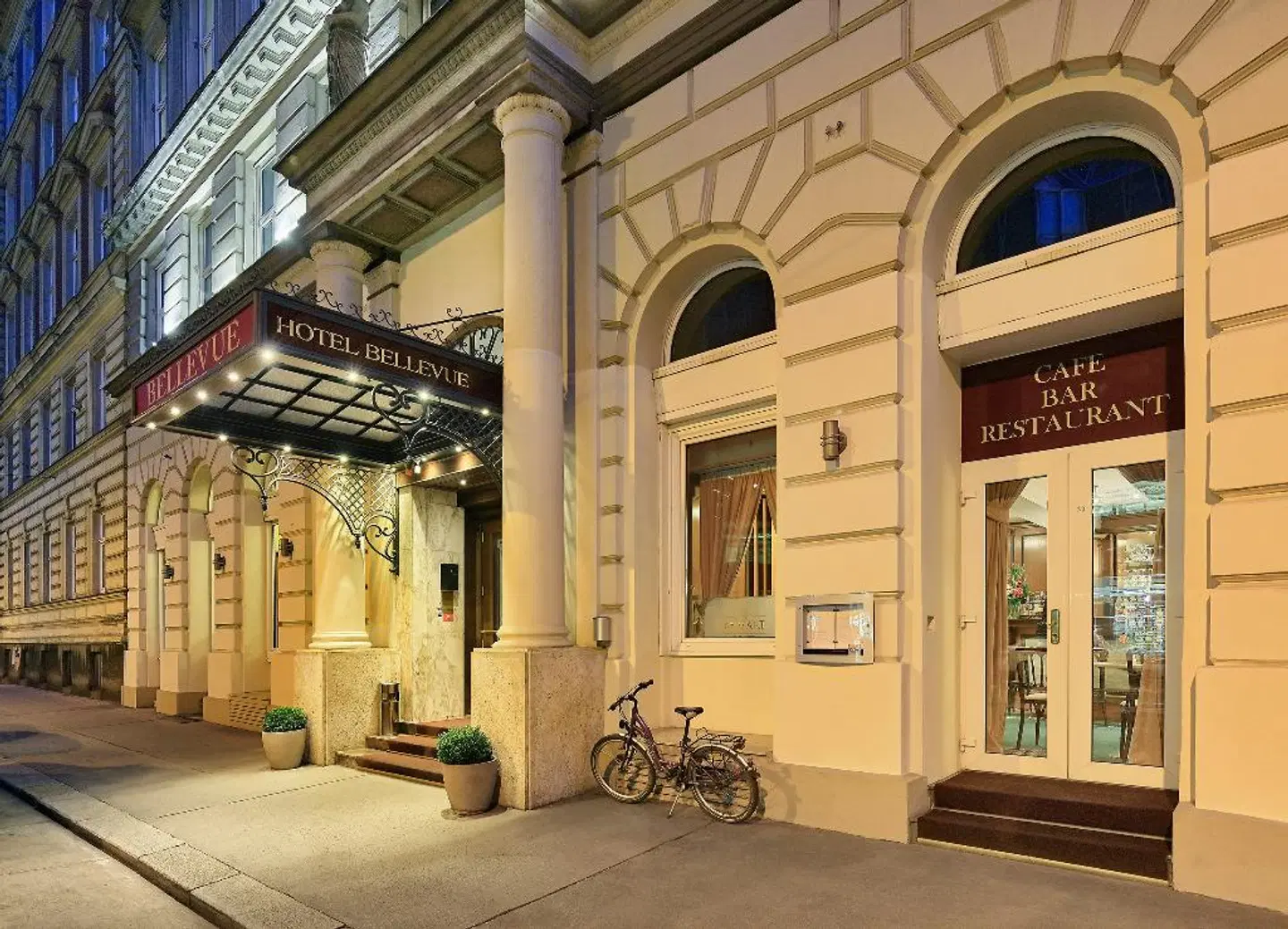 Bellevue Hotel EXTERIOR