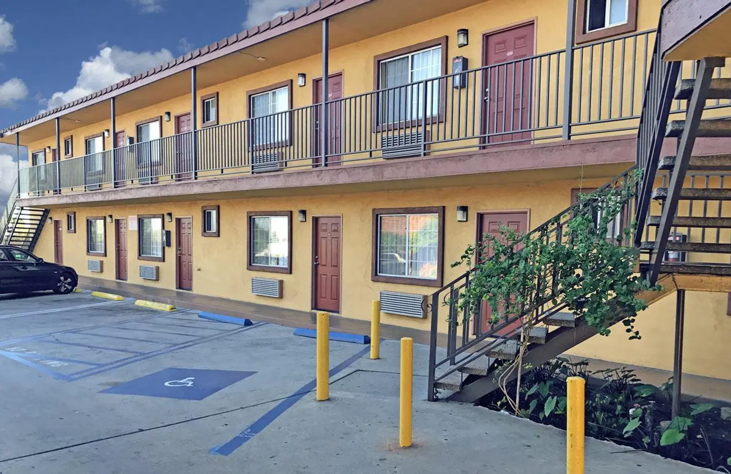Satellite Motel, Los Angeles - LAX SPORTS_AND_LEISURE