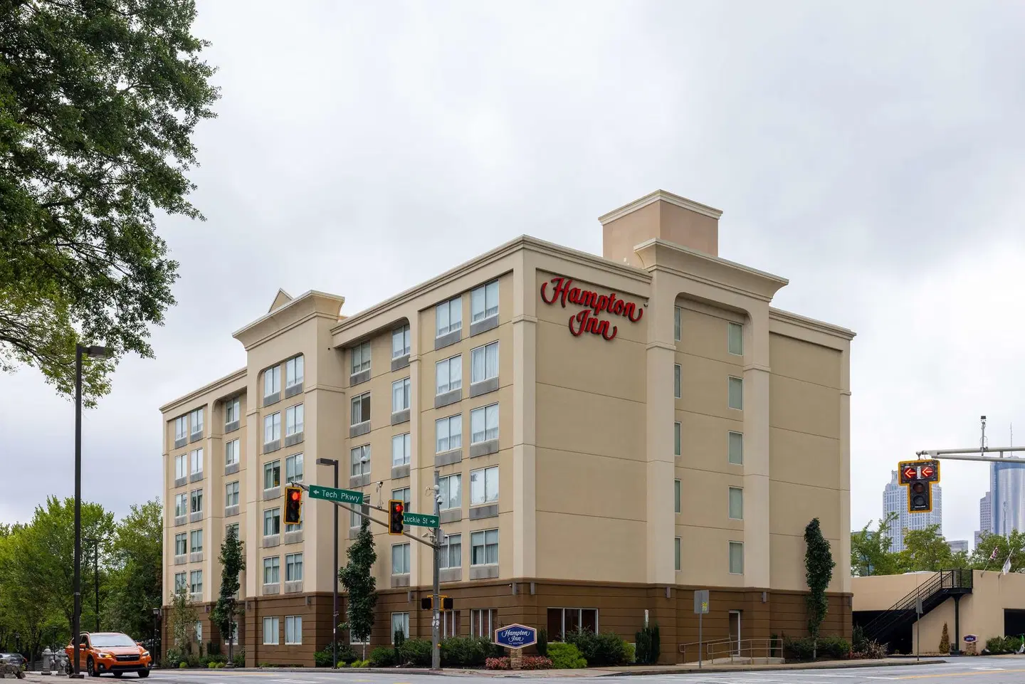 Hampton Inn Atlanta-Georgia Tech-Downtown EXTERIOR
