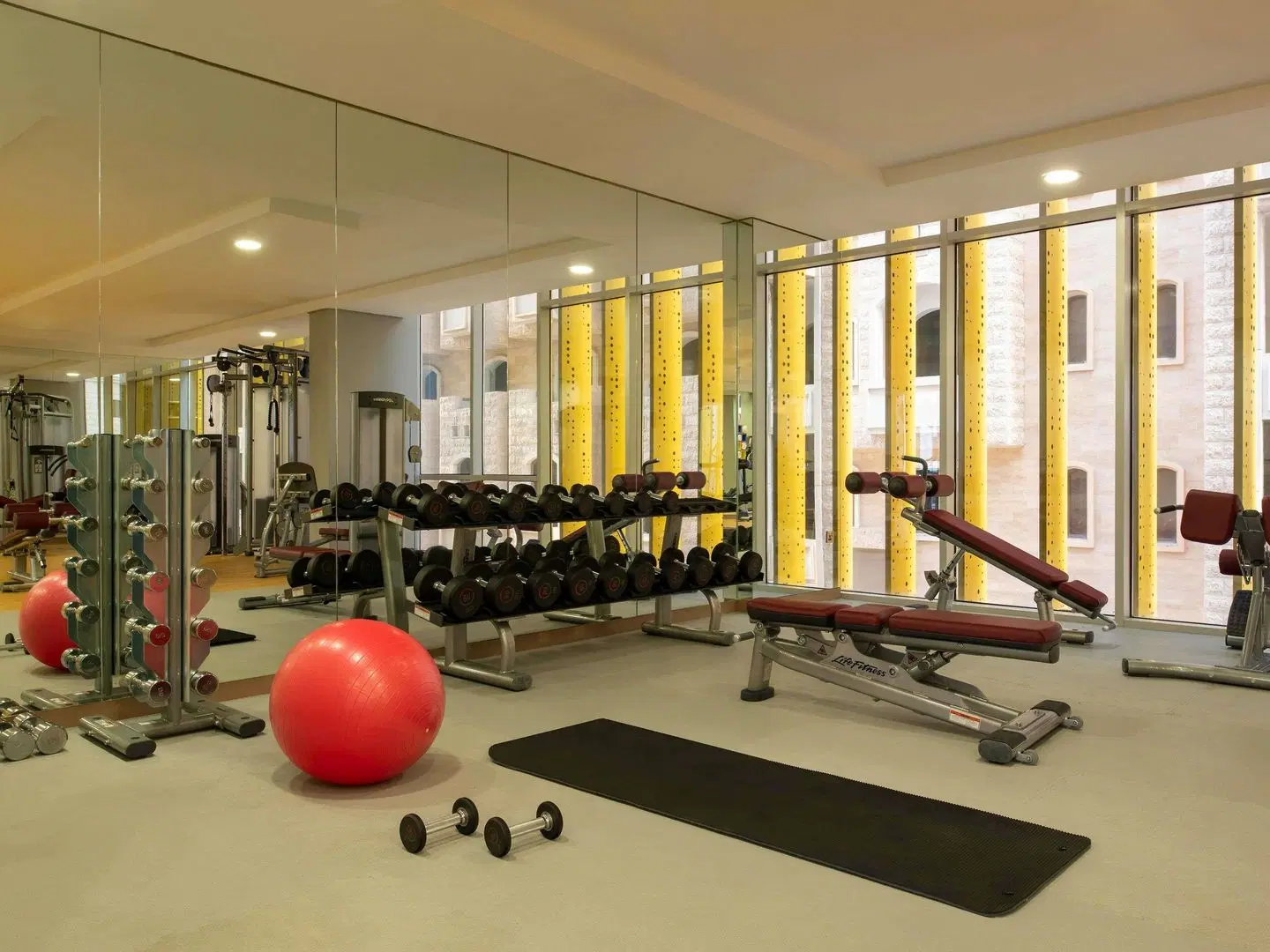 ibis Doha SPORTS_AND_LEISURE