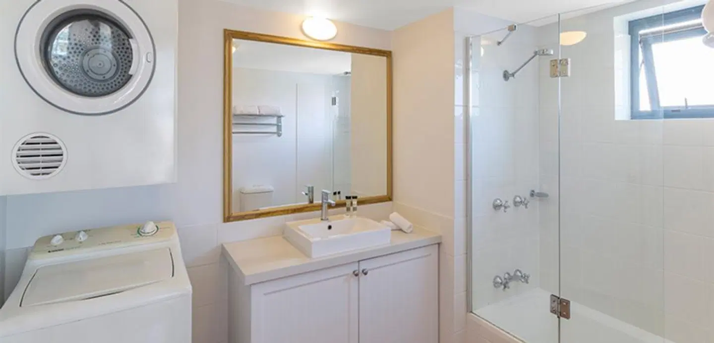 Oaks Gold Coast Calypso Plaza Suites Badezimmer