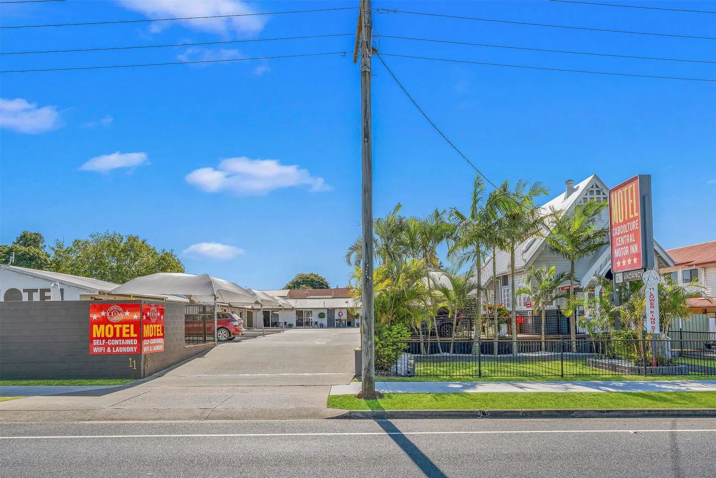 Caboolture Central Motor Inn, SureStay Collection by BW Garten