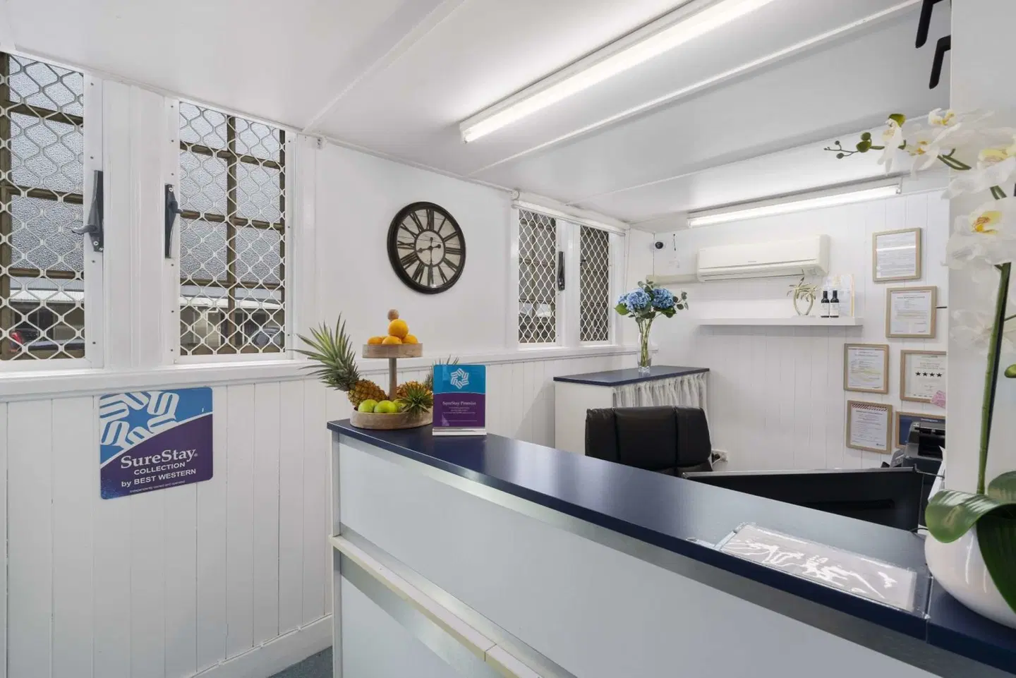 Caboolture Central Motor Inn, SureStay Collection by BW Badezimmer