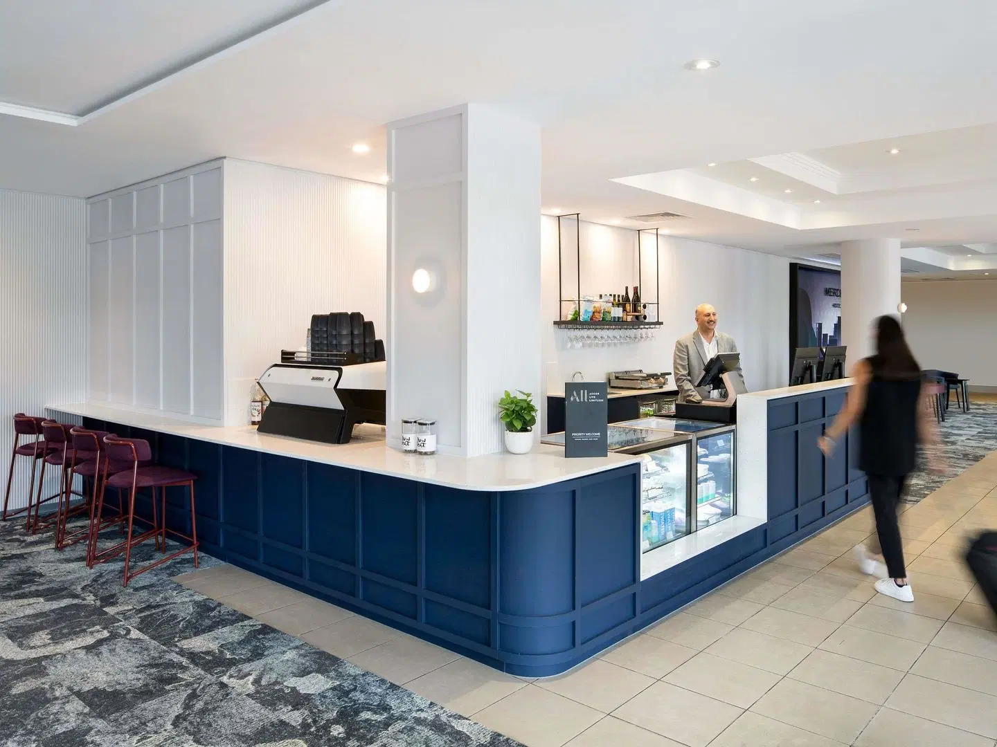 Mercure Brisbane Garden City LOUNGE_LOBBY
