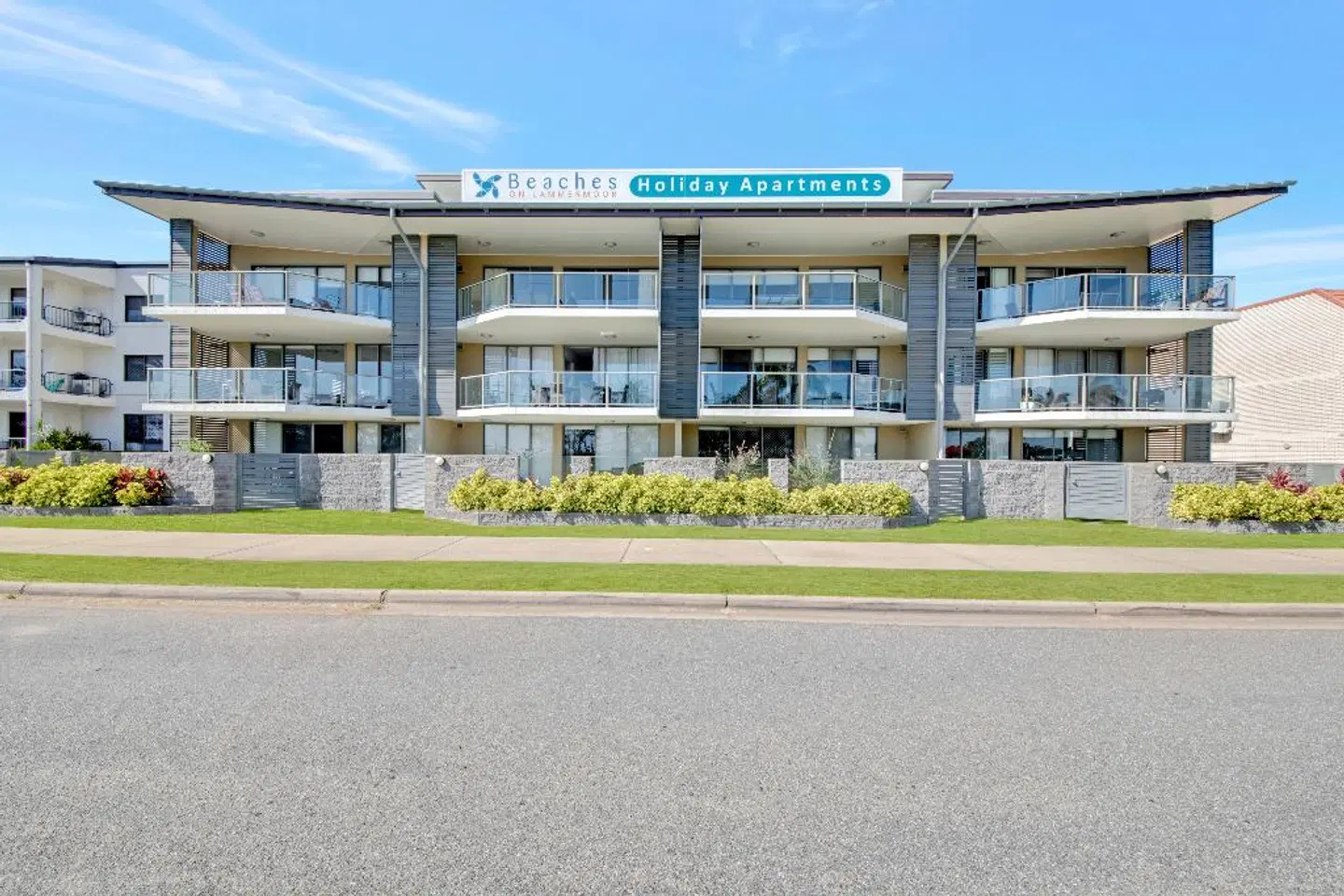 Beaches on Lammermoor Apartments EXTERIOR
