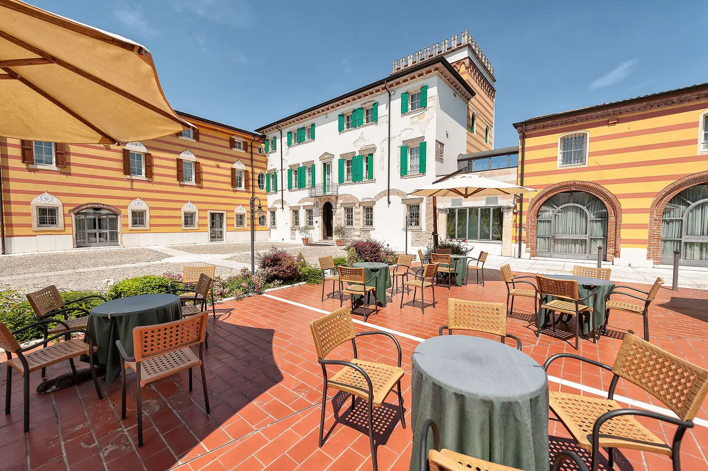 Villa Malaspina Terrasse