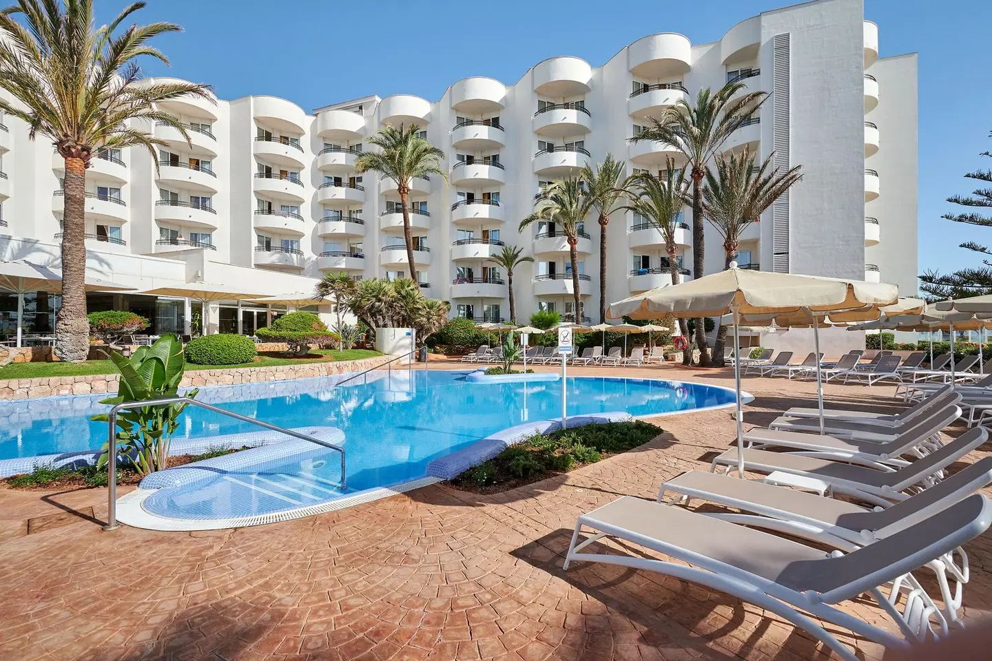 Hipotels Dunas Cala Millor OUTDOOR_POOL