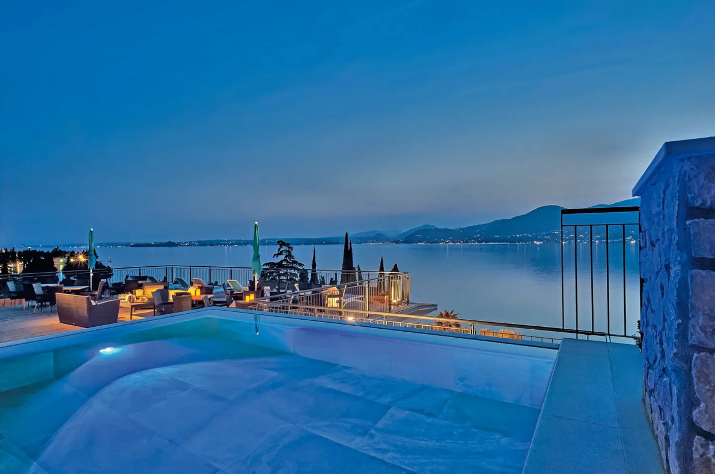 Galvani OUTDOOR_POOL