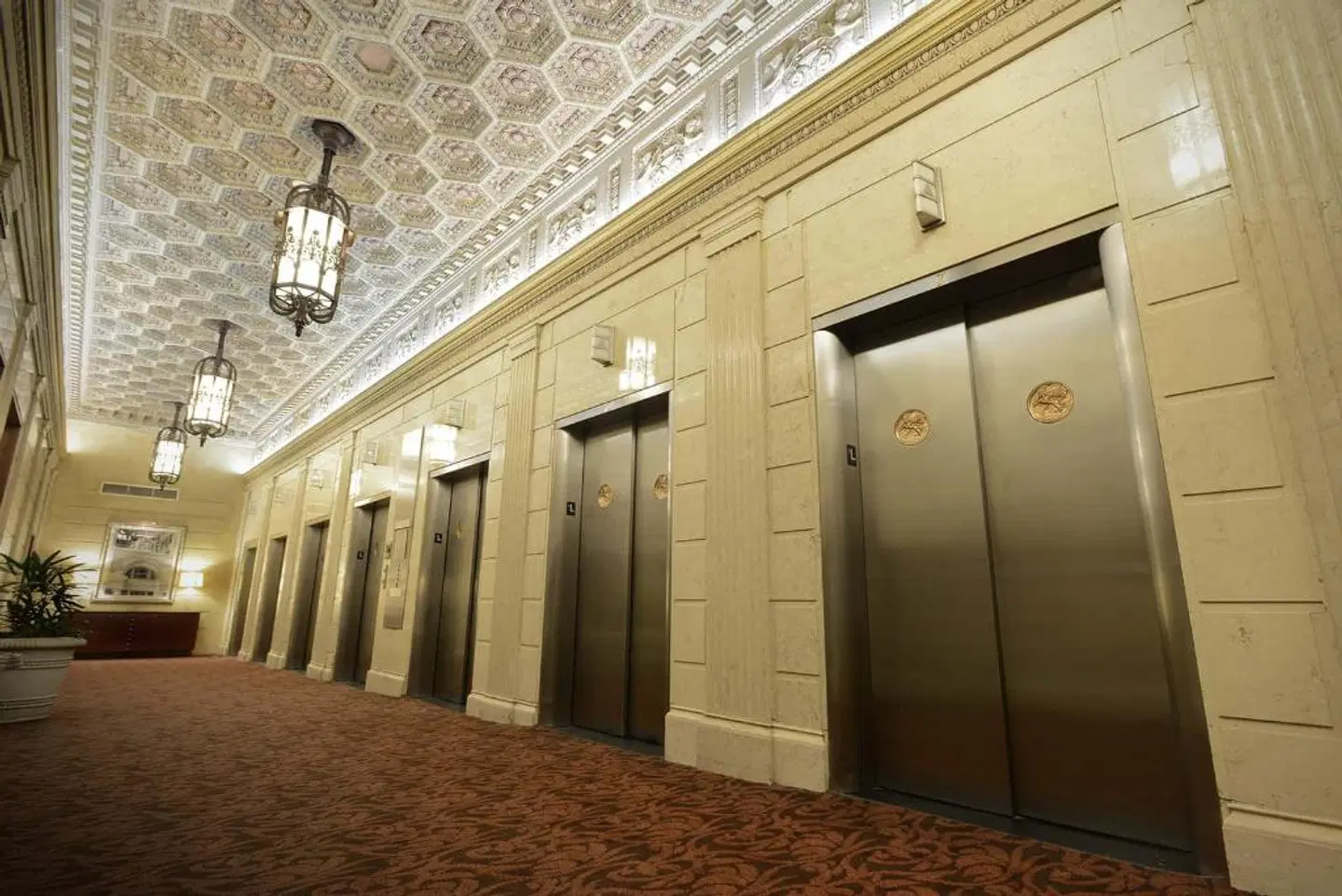 Magnolia Hotel Dallas ROOM_EXAMPLE