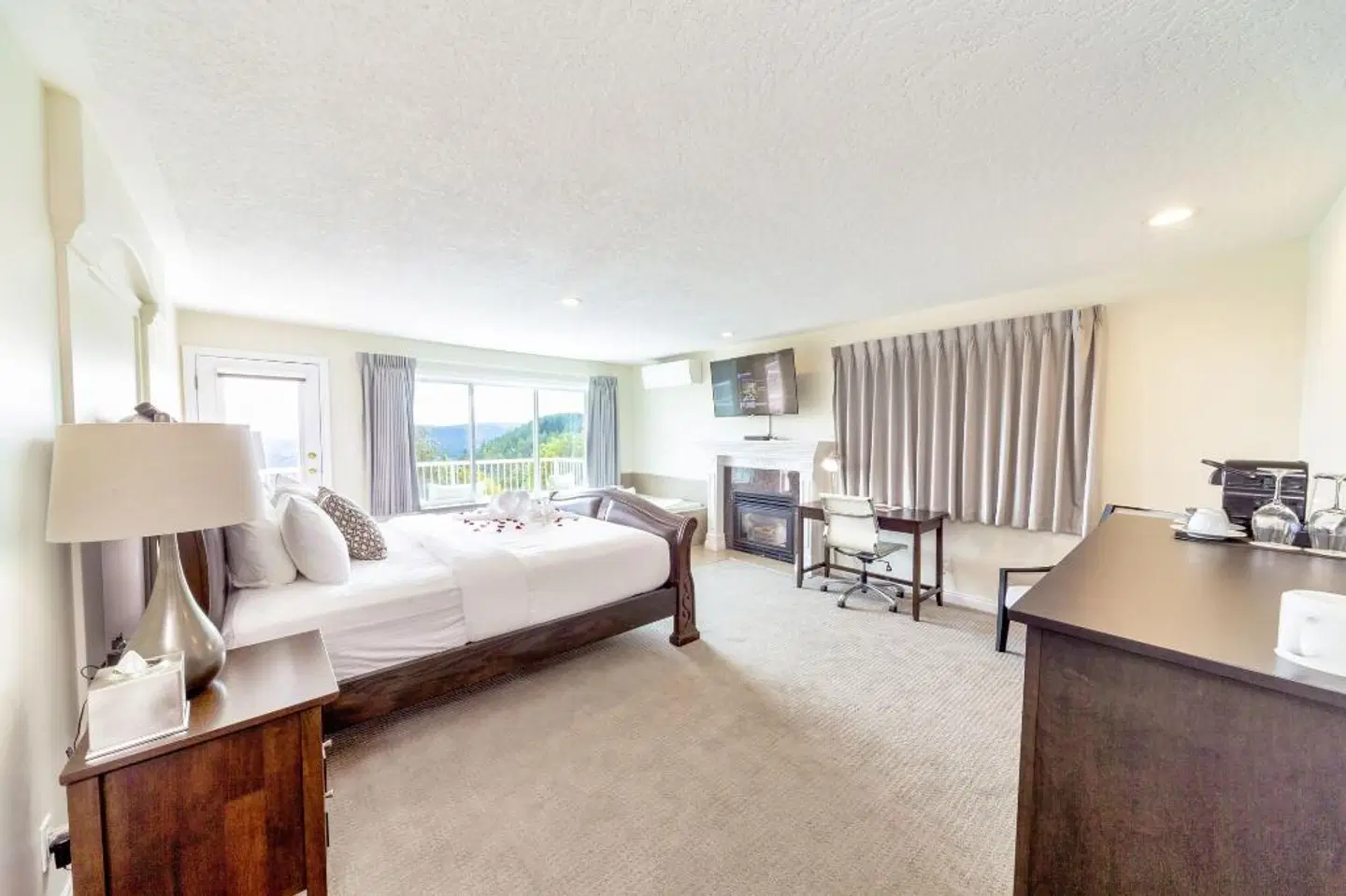 Villa Eyrie Resort HEALTH_BEAUTY