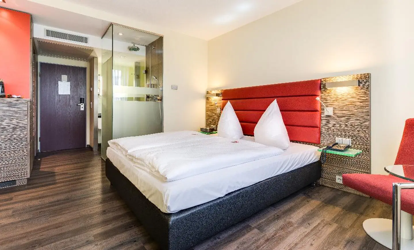 NOVINA HOTEL Wöhrdersee Nürnberg City ROOM_EXAMPLE