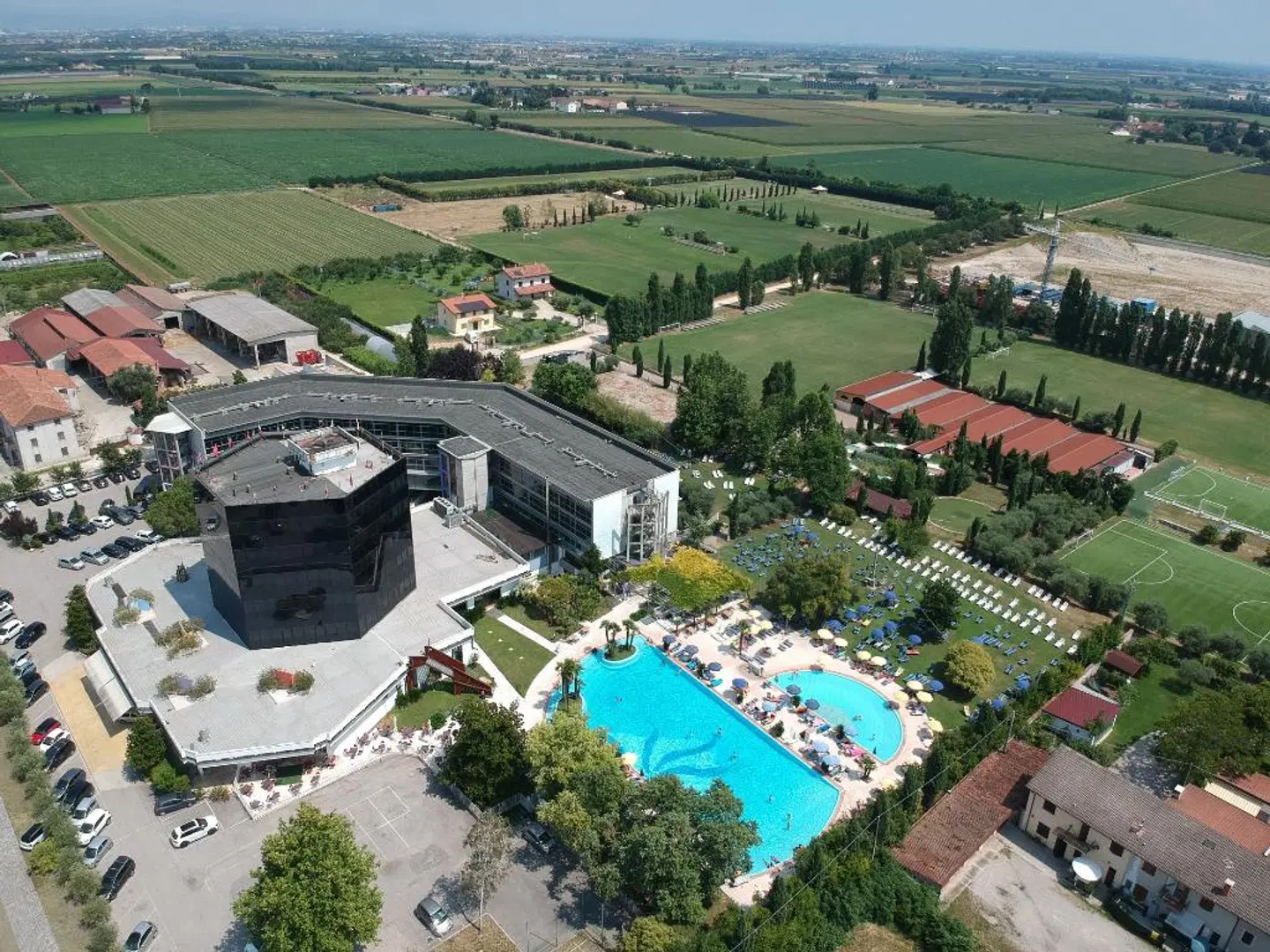 Antares Sport Beauty & Wellness OUTDOOR_POOL