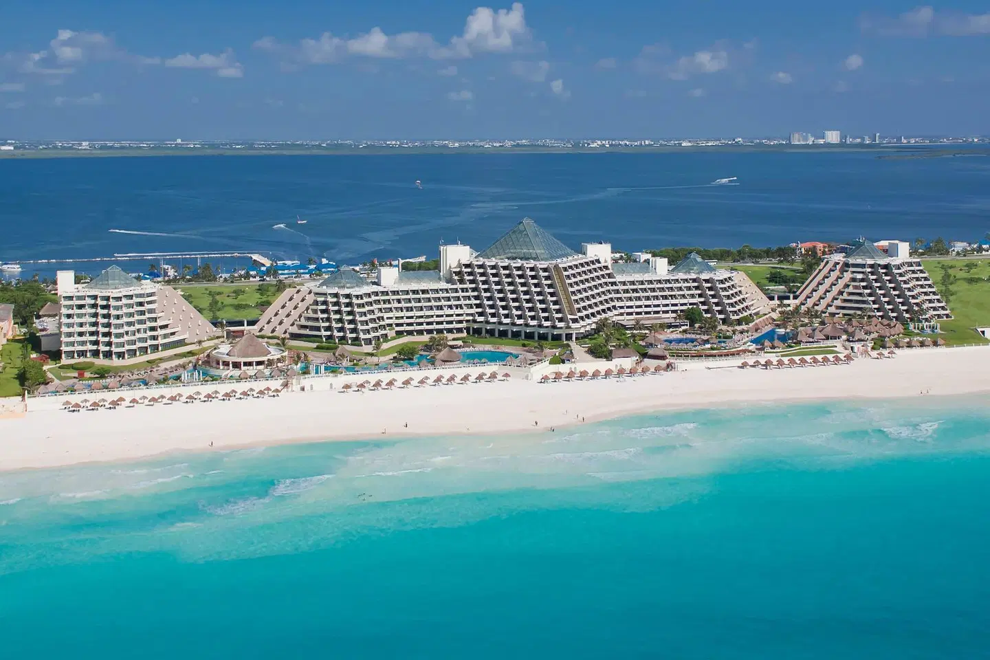 Paradisus Cancun EXTERIOR