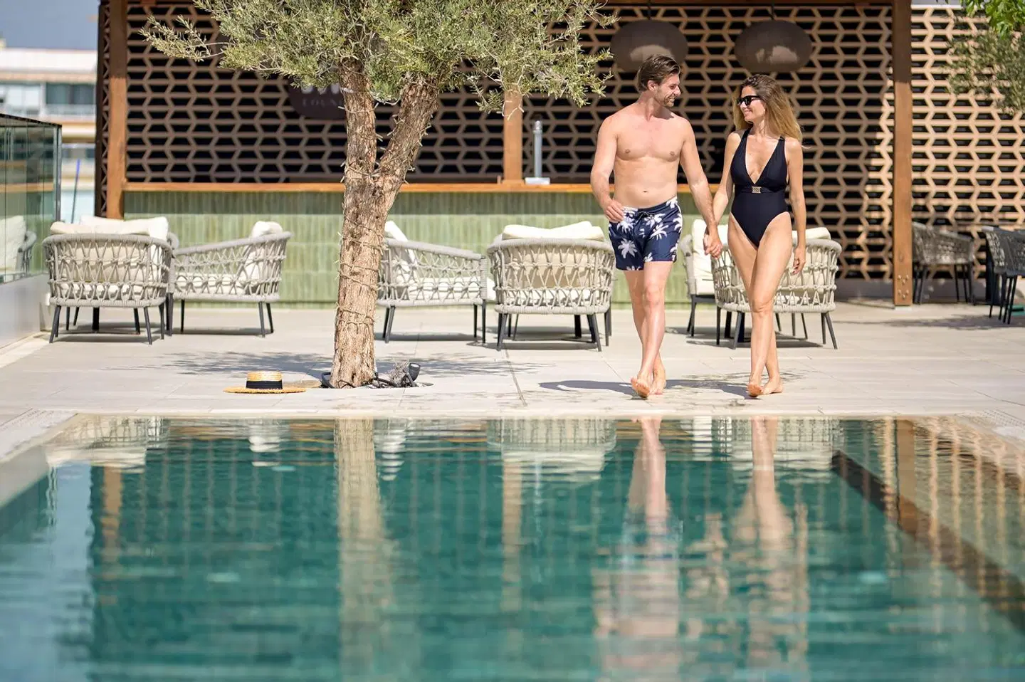 Hotel Port Alicante PEOPLE