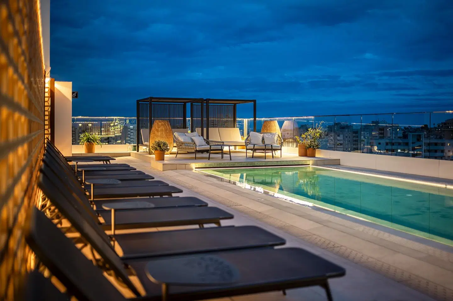 Hotel Port Alicante OUTDOOR_POOL