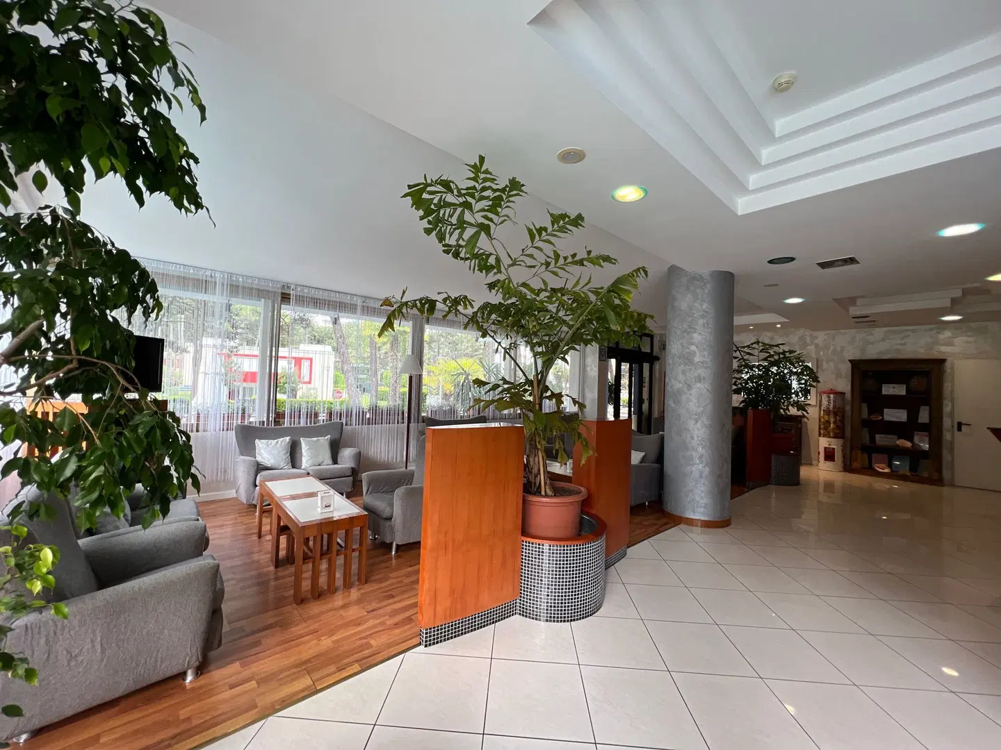 Alemagna LOUNGE_LOBBY