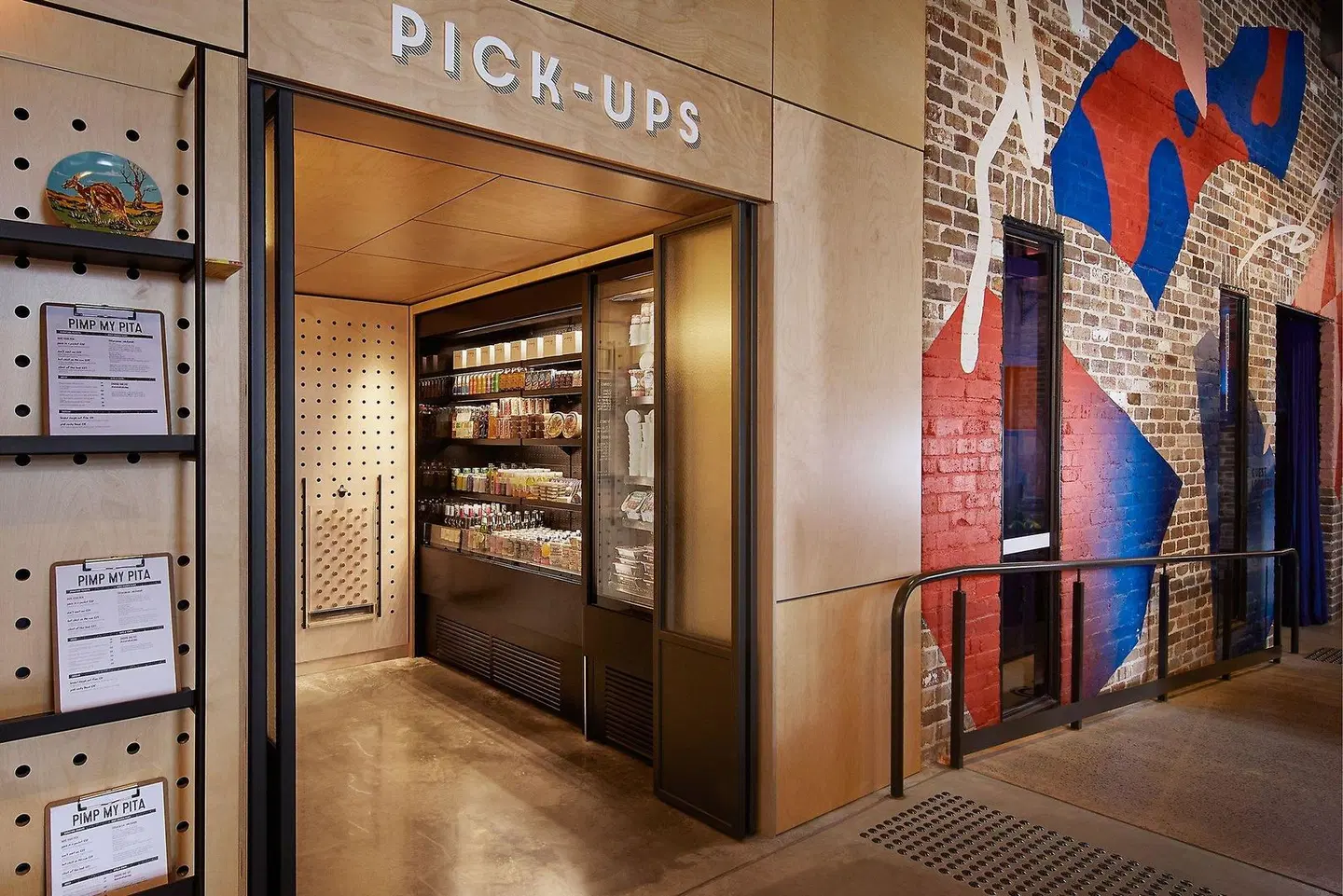 Moxy Sydney Airport LOUNGE_LOBBY