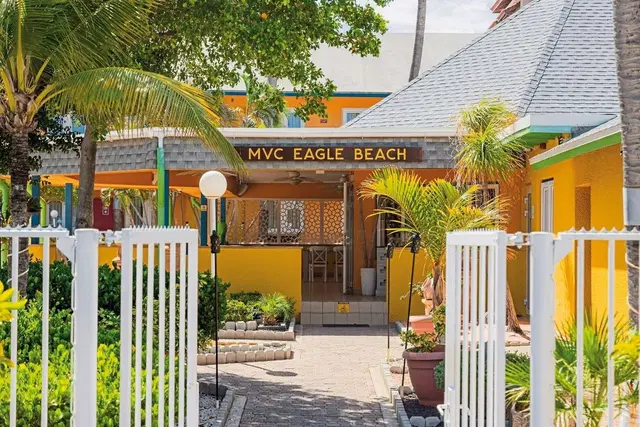 MVC Eagle Beach Resort Terrasse
