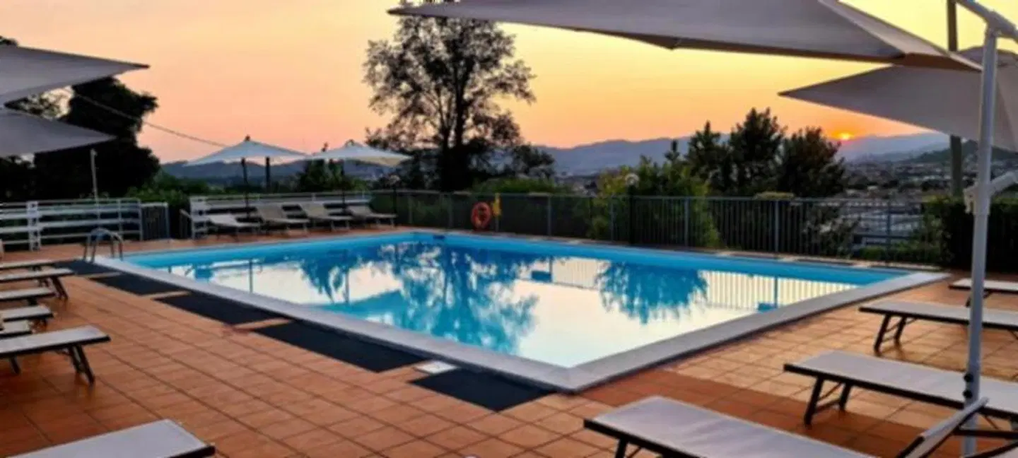 Hotel Genziana OUTDOOR_POOL