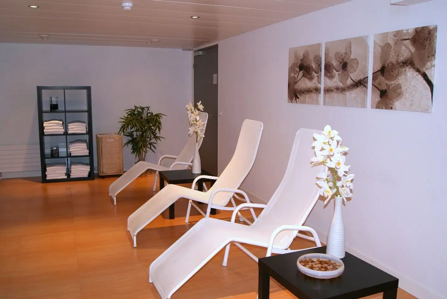 Airport Basel HEALTH_BEAUTY
