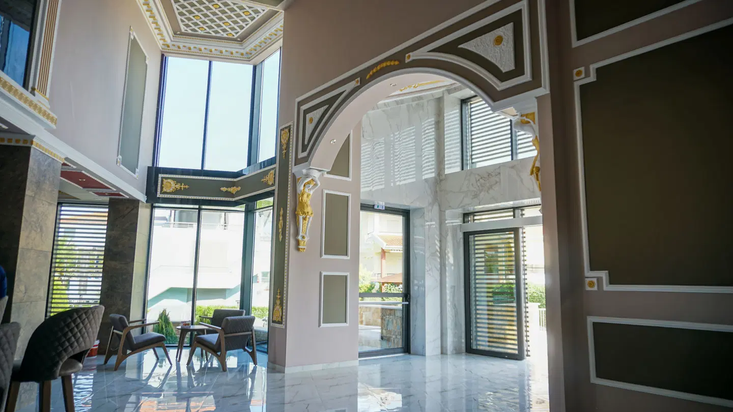 Agnes Deluxe Hotel LOUNGE_LOBBY