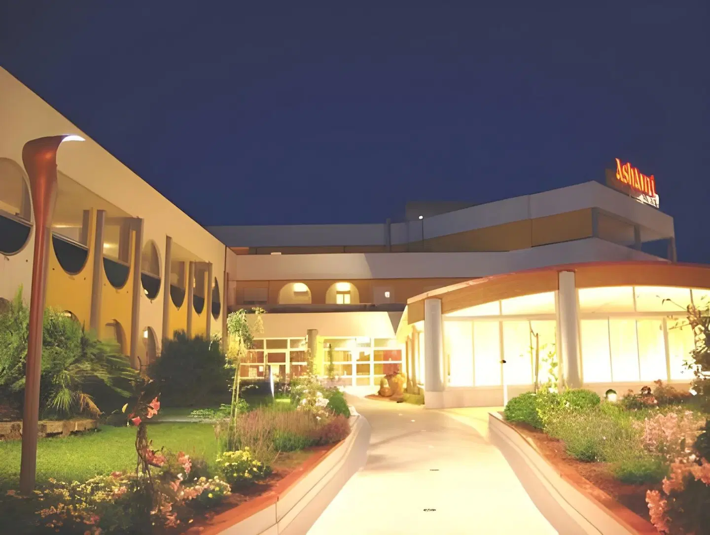 Ashanti Aparthotel EXTERIOR