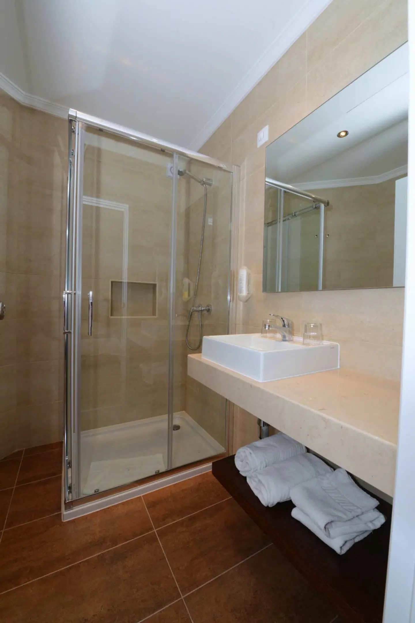 Duas Torres Badezimmer