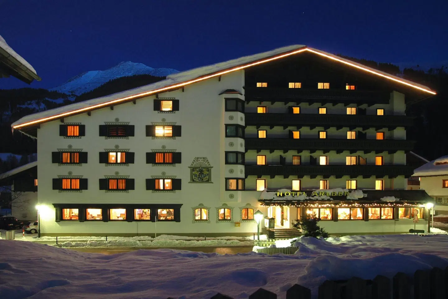 Hotel Arlberg EXTERIOR