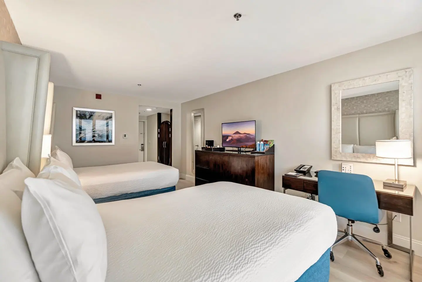 Ocean View Hotel ROOM_EXAMPLE