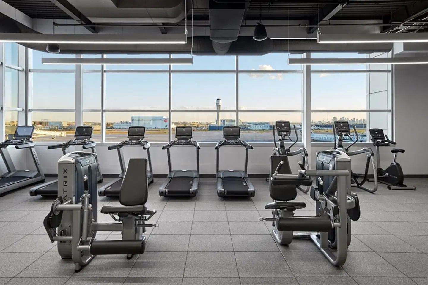 Calgary Airport Marriott In-Terminal Hotel SPORTS_AND_LEISURE