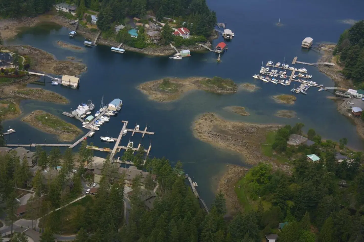 Painted Boat Resort Spa and Marina LANDSCAPE