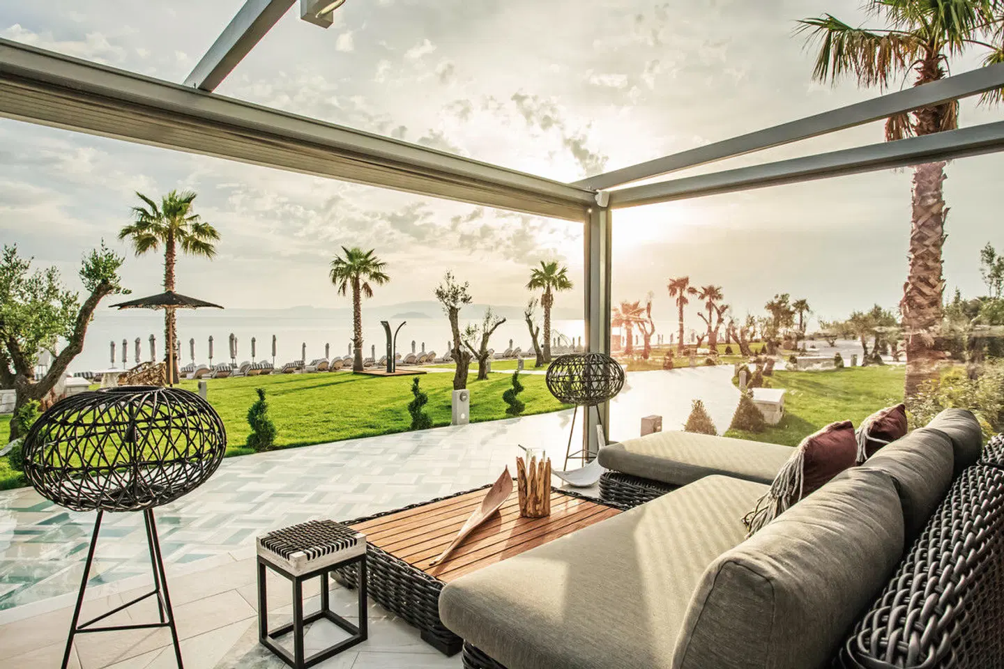 Blue Carpet Luxury Suites ROOM_EXAMPLE