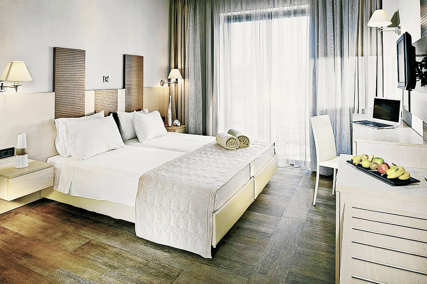 Istion Club ROOM_EXAMPLE