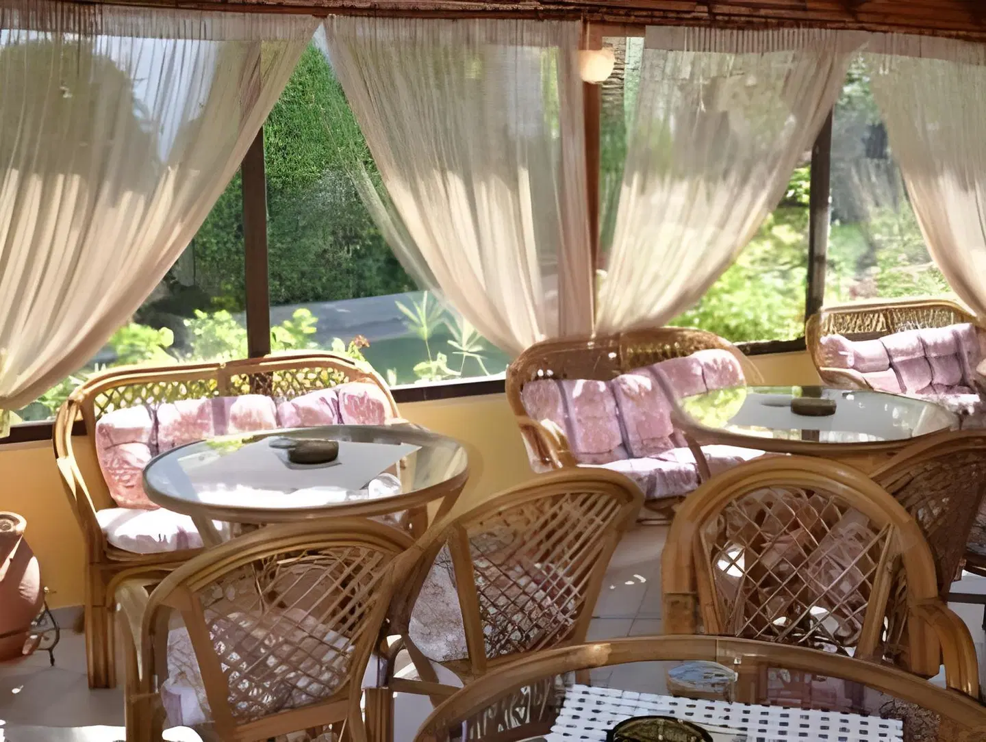 Villa Elia Restaurant