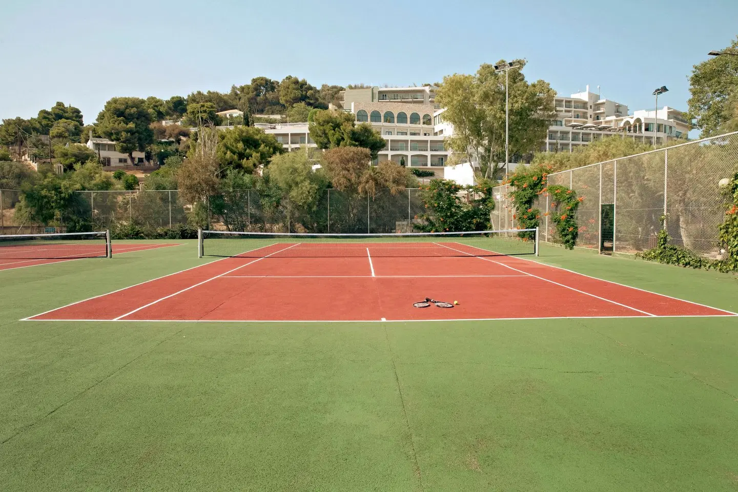 Zeus Dolce Athens SPORTS_AND_LEISURE