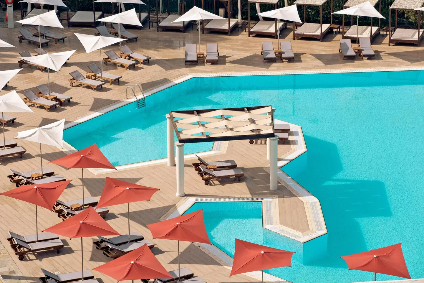 Zeus Dolce Athens OUTDOOR_POOL