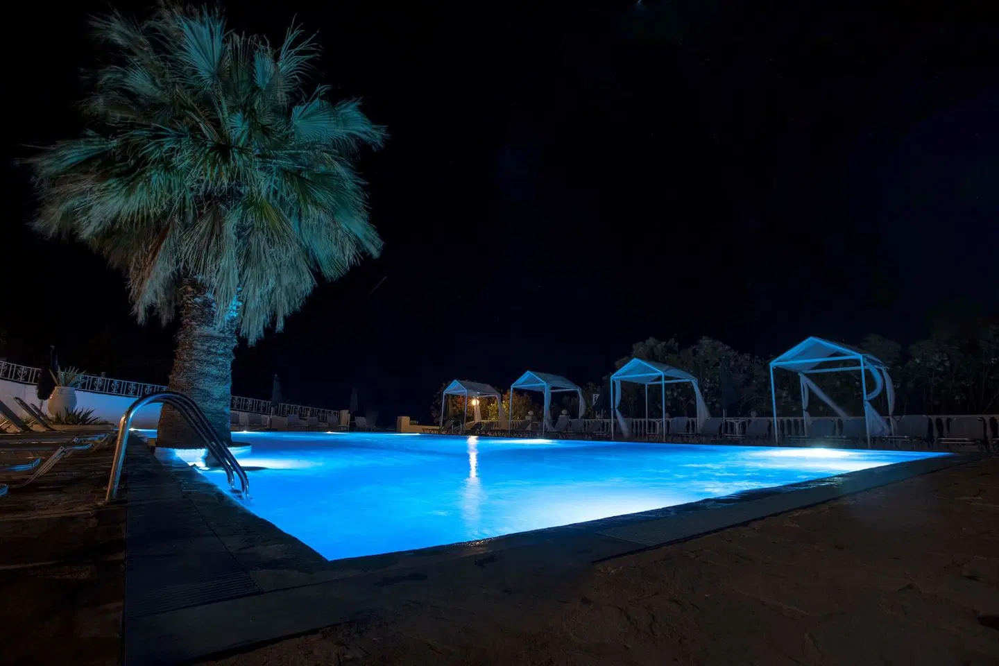 Bianco Olympico Beach Resort OUTDOOR_POOL