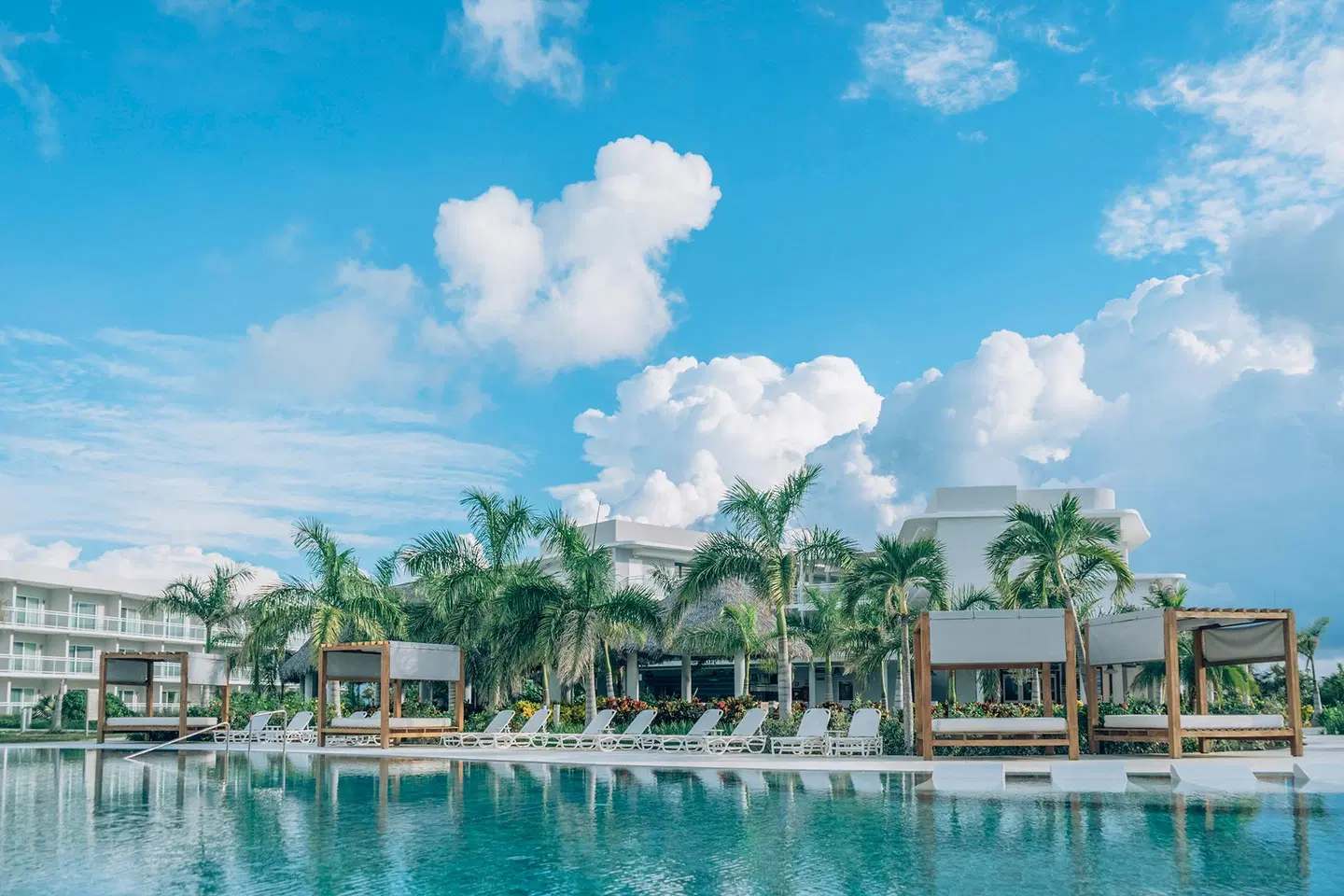 Iberostar Selection Esmeralda OUTDOOR_POOL