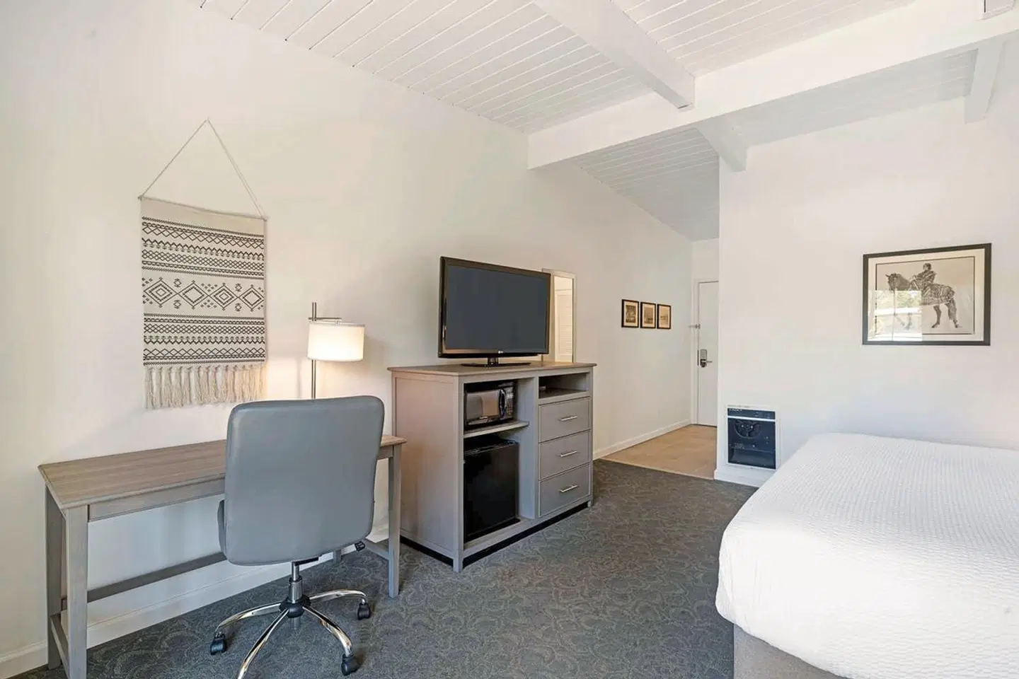 Best Western Plus Santa Barbara ROOM_EXAMPLE